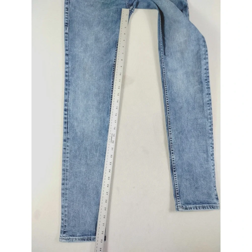 True Religion Rocco‎ Jeans Mens 30x32 Light Wash Blue Relaxed Skinny Denim